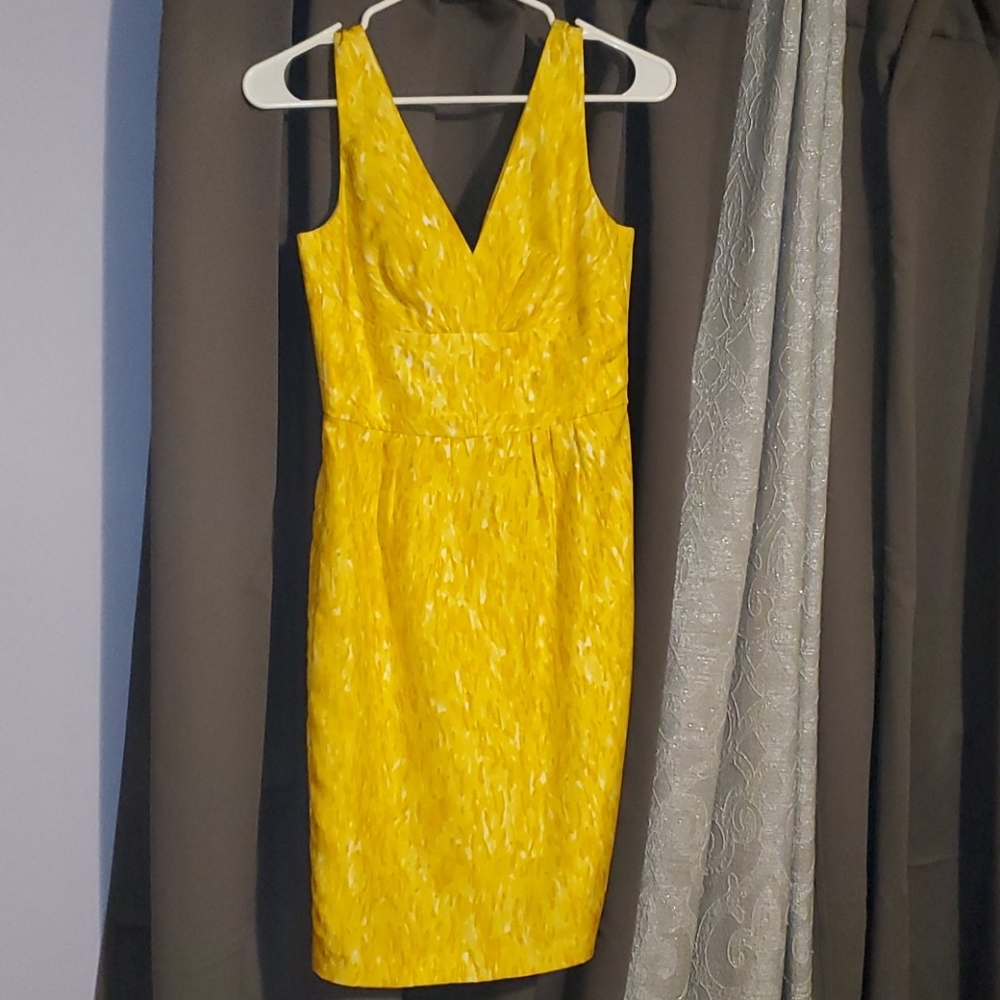 Miss T by Trina Turk NWT 100% silk yellow dress